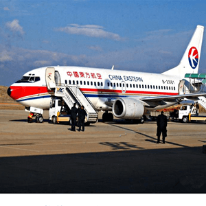 长治航空快运业稳步发展的原因是什么？